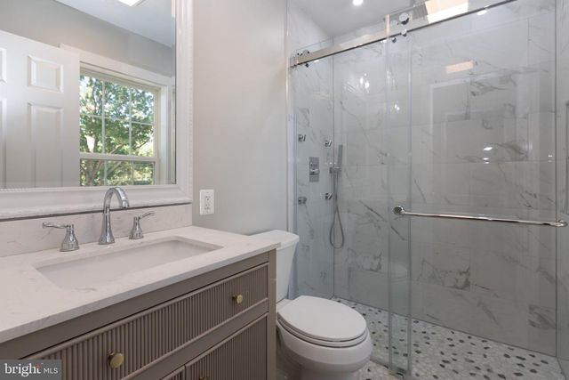 3724 24TH ST NE, Washington, DC 20018