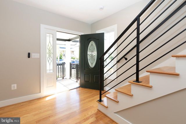 3724 24TH ST NE, Washington, DC 20018