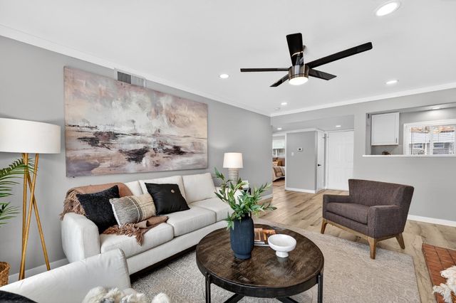 4009 Fairwood Way, Carmichael, CA 95608