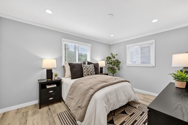 4009 Fairwood Way, Carmichael, CA 95608
