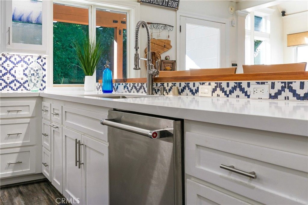 Image 15 of property listing at 343 Garden, Lake Arrowhead, CA 92352