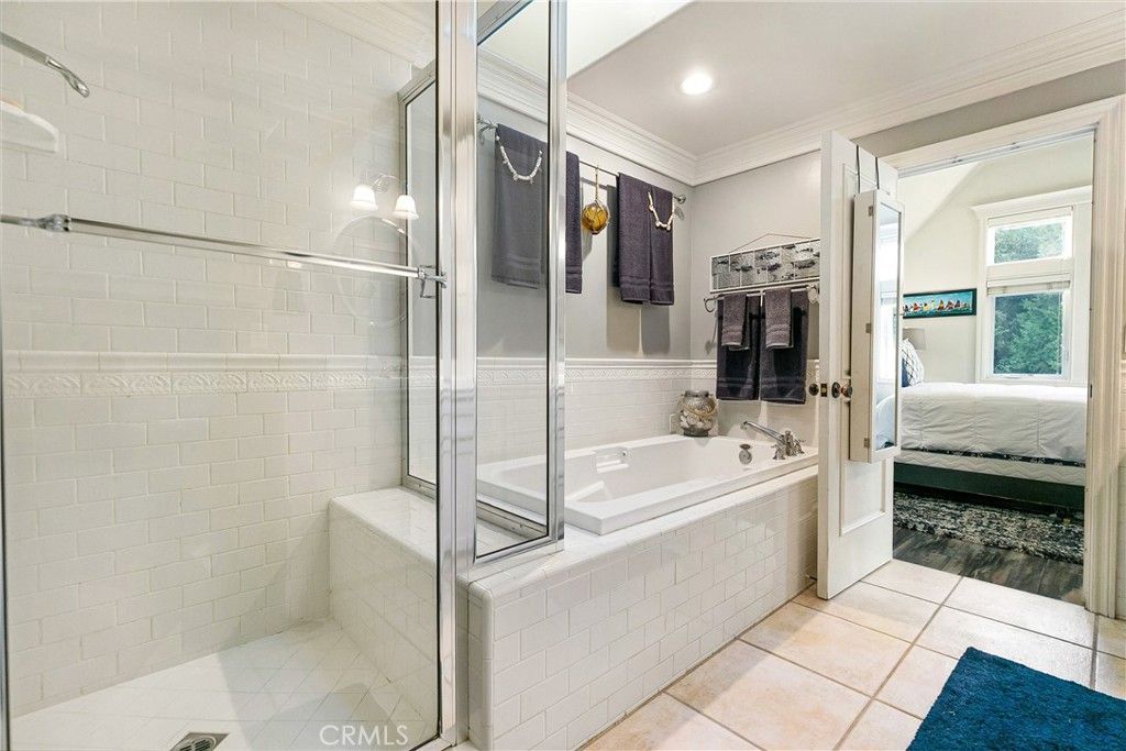 Image 19 of property listing at 343 Garden, Lake Arrowhead, CA 92352