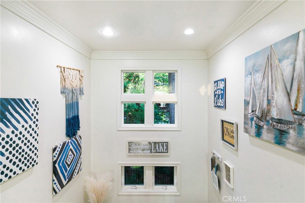 Image 29 of property listing at 343 Garden, Lake Arrowhead, CA 92352