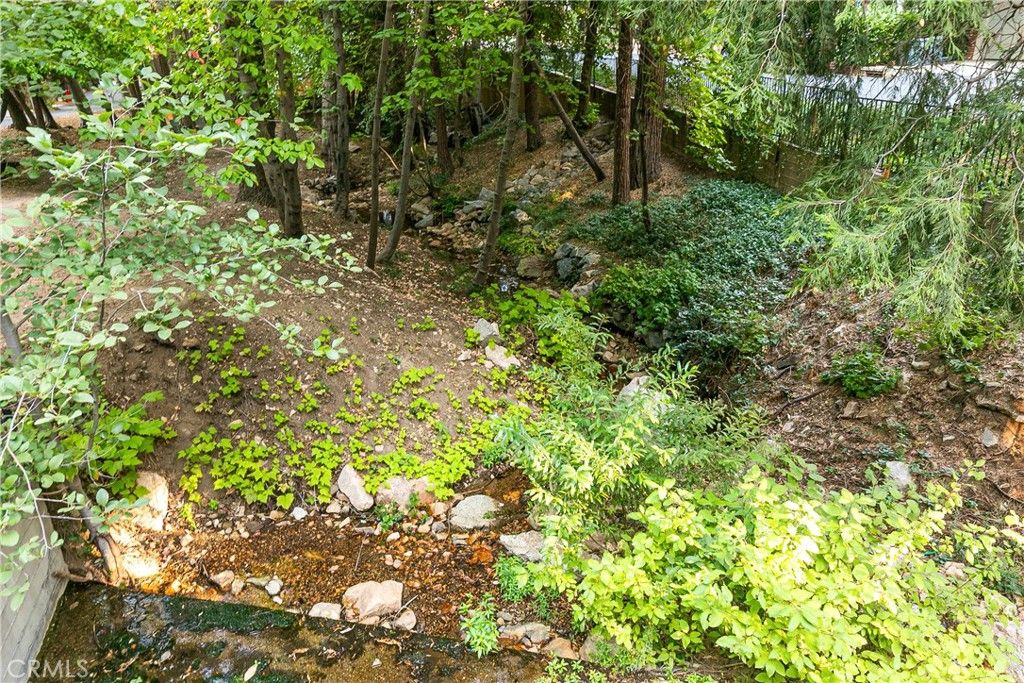 Image 39 of property listing at 343 Garden, Lake Arrowhead, CA 92352