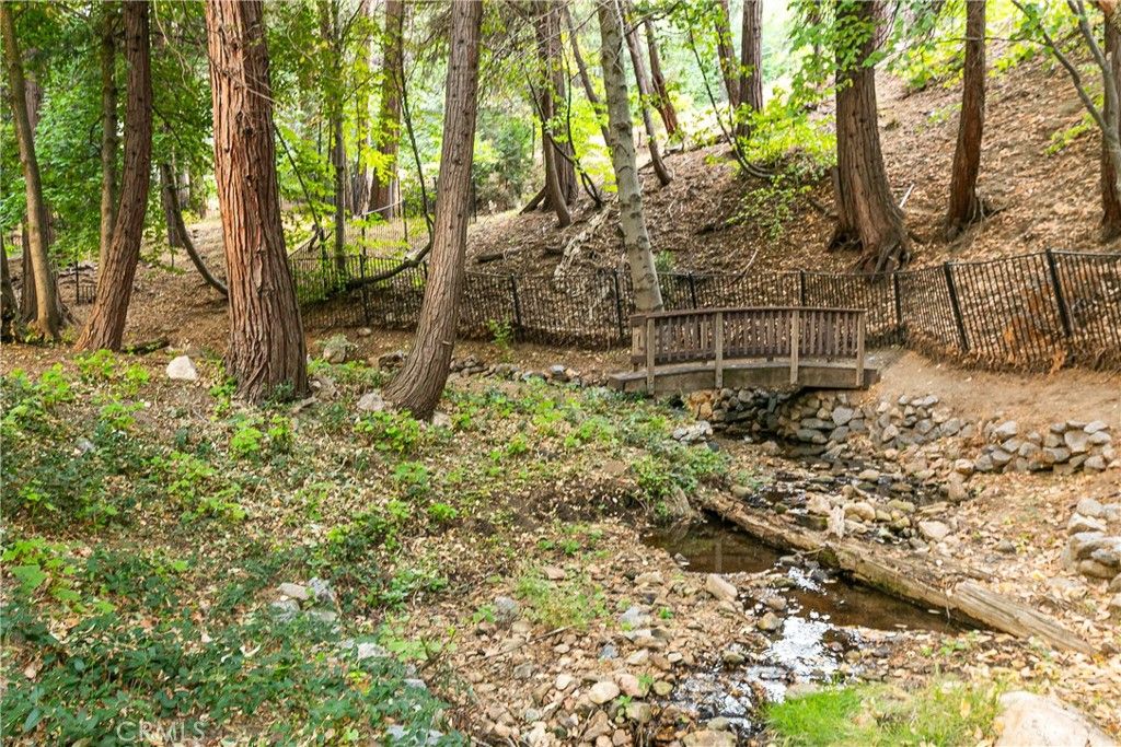 Image 40 of property listing at 343 Garden, Lake Arrowhead, CA 92352