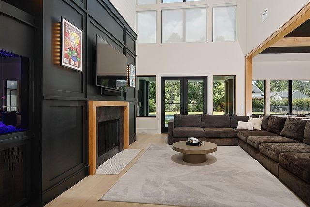 425 N Copa Palm Loop, Montgomery, TX 77316