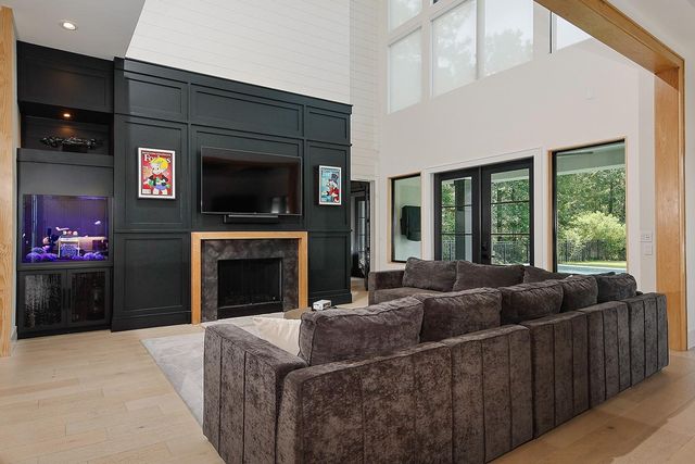 425 N Copa Palm Loop, Montgomery, TX 77316