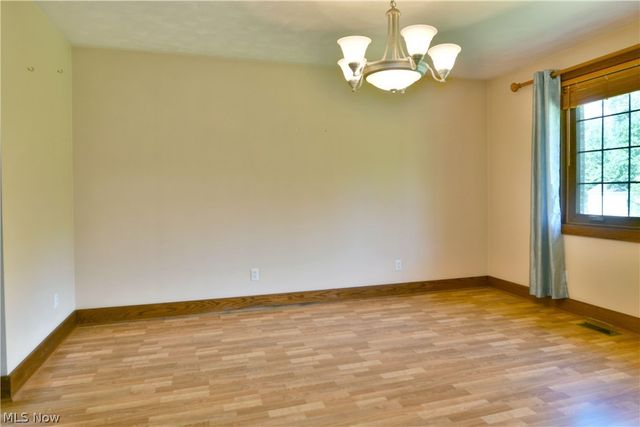 55 E South Range Road, North Lima, OH 44452