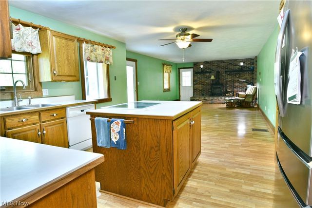 55 E South Range Road, North Lima, OH 44452