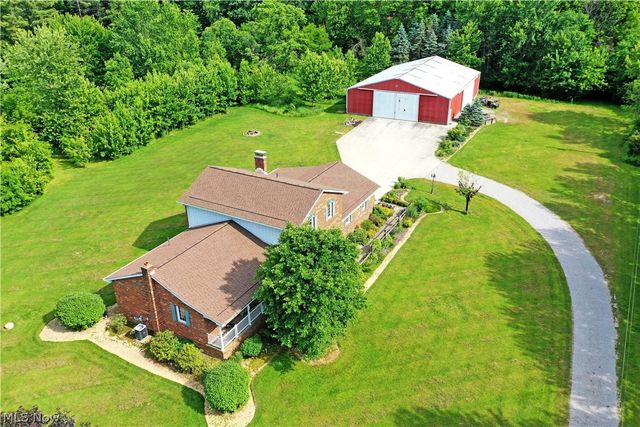 55 E South Range Road, North Lima, OH 44452