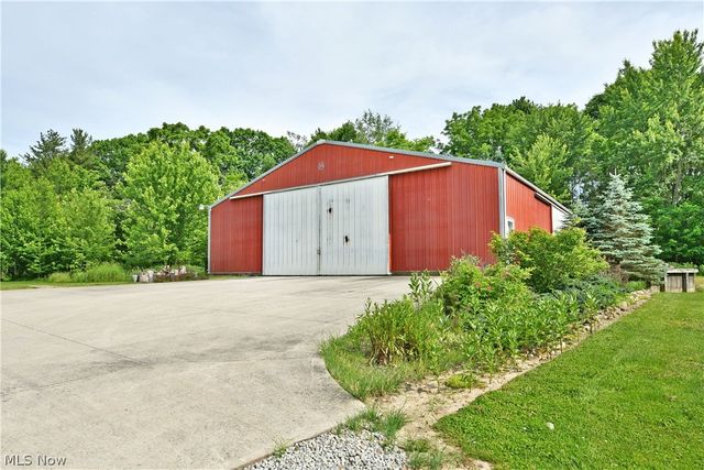 55 E South Range Road, North Lima, OH 44452