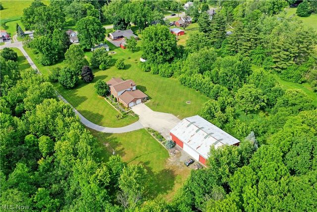 55 E South Range Road, North Lima, OH 44452