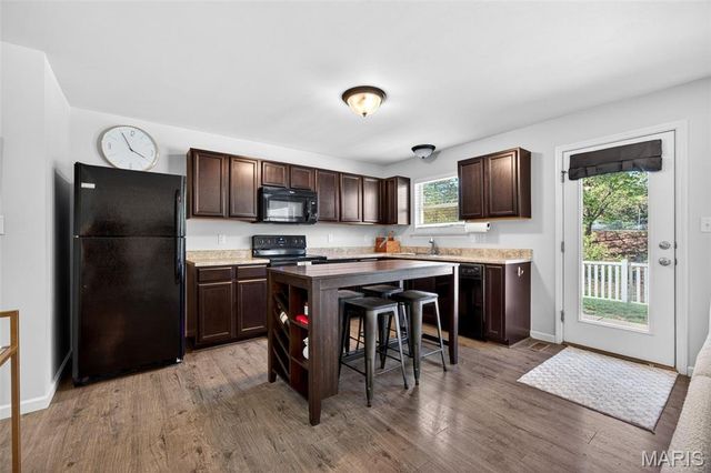 91 Cimarron Summit Way, Wentzville, MO 63385
