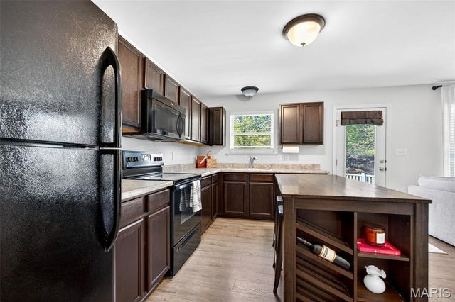 91 Cimarron Summit Way, Wentzville, MO 63385