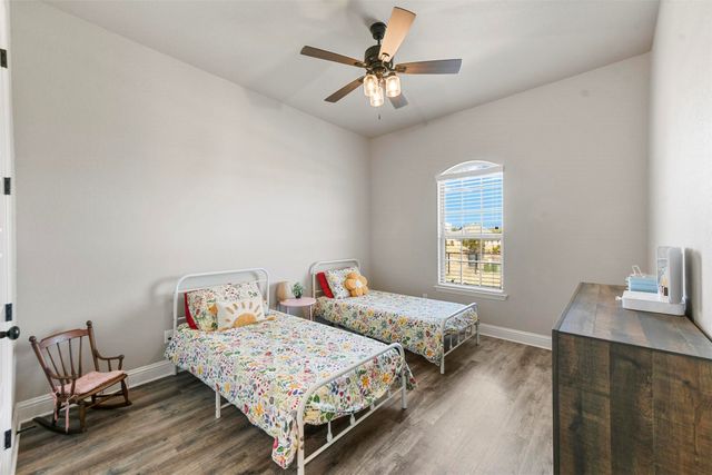 1012 Alicia Court, Weatherford, TX 76087