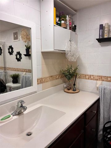 1900 W 68th Street G103, Hialeah, FL 33014