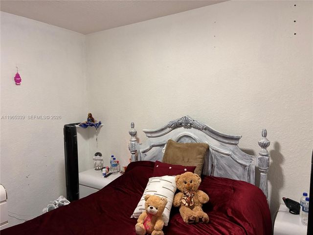 1900 W 68th Street G103, Hialeah, FL 33014