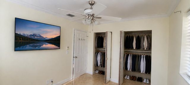 361 NW 42nd Street, Deerfield Beach, FL 33064