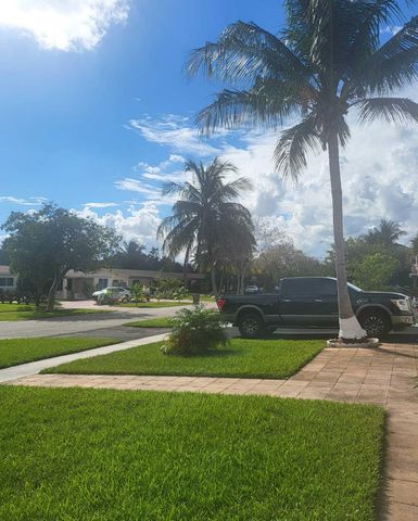 361 NW 42nd Street, Deerfield Beach, FL 33064