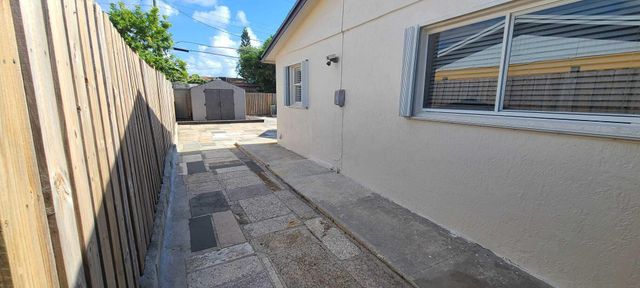 361 NW 42nd Street, Deerfield Beach, FL 33064