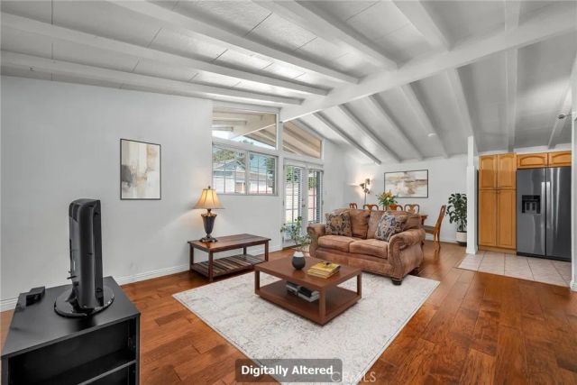 20553 Kittridge, Winnetka, CA 91306