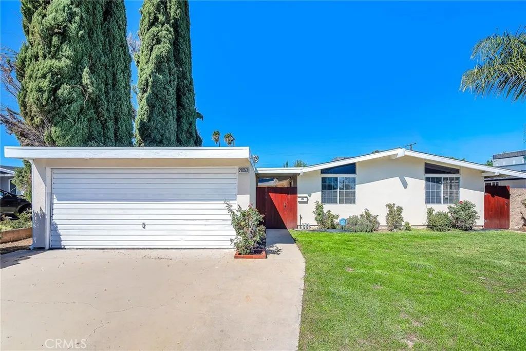 20553 Kittridge, Winnetka, CA 91306