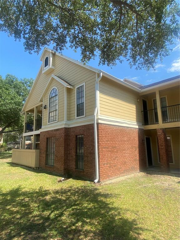 8724 MALLARD RESERVE DRIVE 102, Tampa, FL 33614