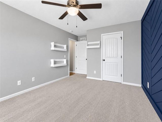 412 Duncan Drive, Liberty, MO 64068