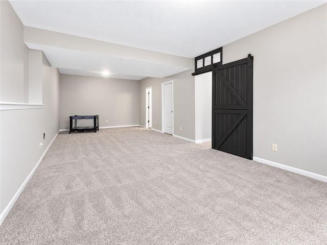 412 Duncan Drive, Liberty, MO 64068