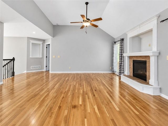412 Duncan Drive, Liberty, MO 64068