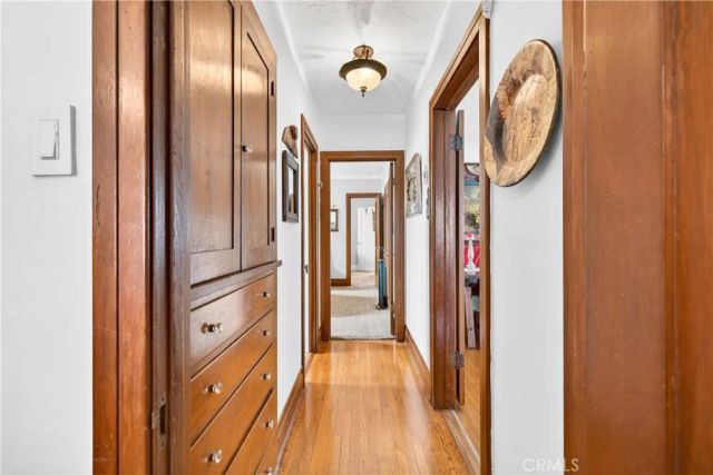 40 La Verne Avenue, Long Beach, CA 90803