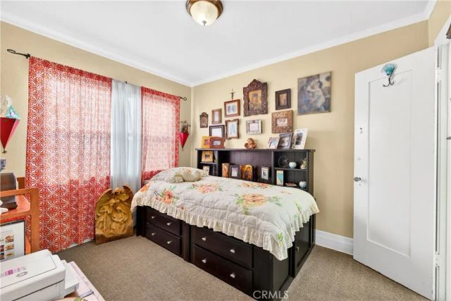 40 La Verne Avenue, Long Beach, CA 90803