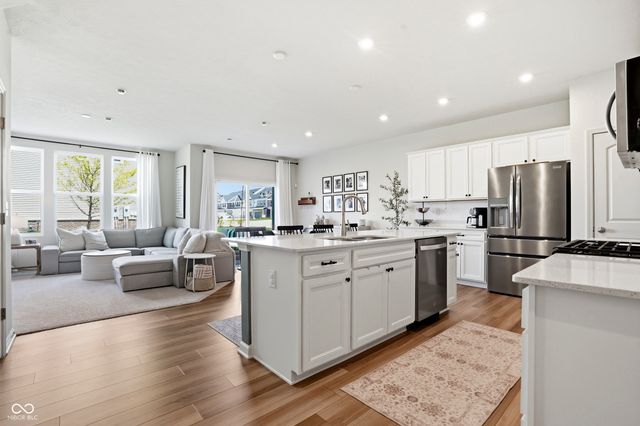 646 Axford Bay Drive, Westfield, IN 46074