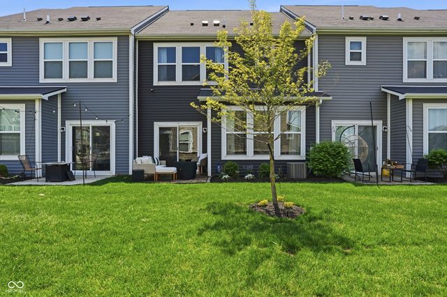 646 Axford Bay Drive, Westfield, IN 46074