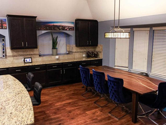 101 Lightcliff ST, Hutto, TX 78634