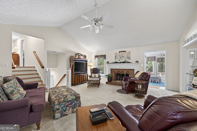 2759 Lanier Drive, Snellville, GA 30078
