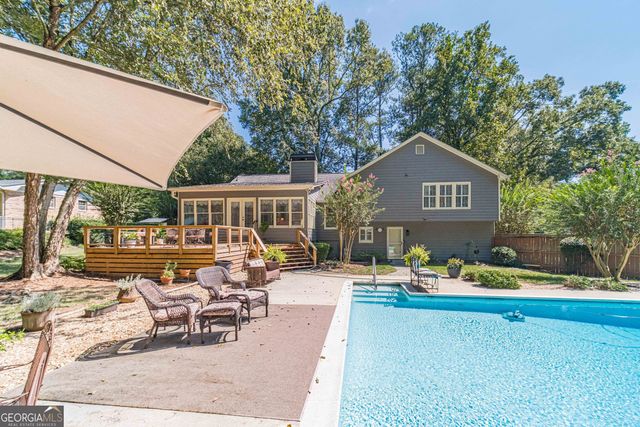 2759 Lanier Drive, Snellville, GA 30078
