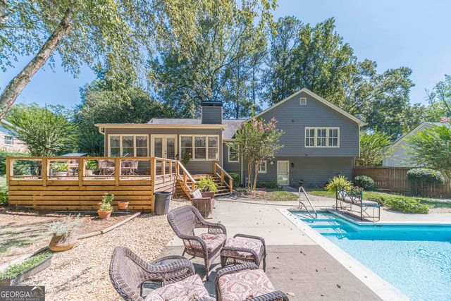 2759 Lanier Drive, Snellville, GA 30078
