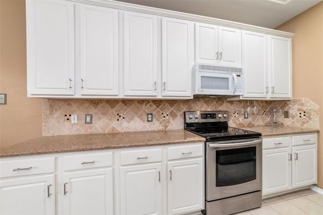 203 W Stedhill Loop, The Woodlands, TX 77384