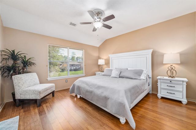 203 W Stedhill Loop, The Woodlands, TX 77384