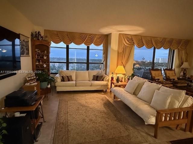 600 Three Islands Blvd 1004, Hallandale Beach, FL 33009