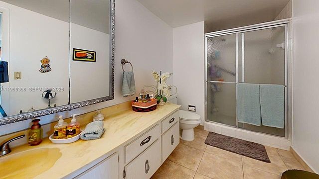 600 Three Islands Blvd 1004, Hallandale Beach, FL 33009