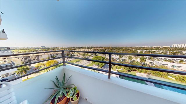 600 Three Islands Blvd 1004, Hallandale Beach, FL 33009