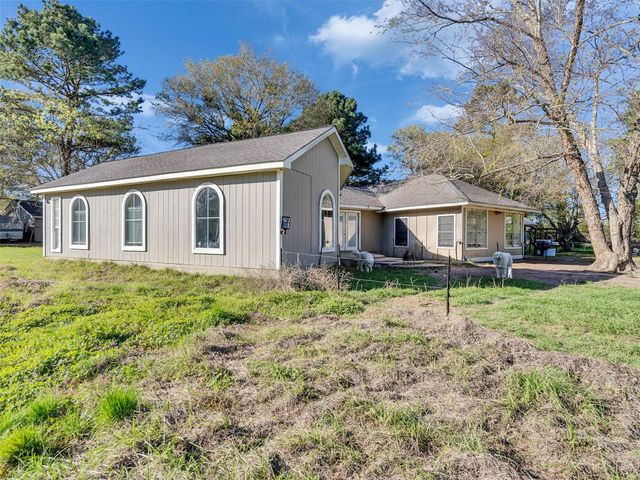 26466 Fm 362 Road, Waller, TX 77484
