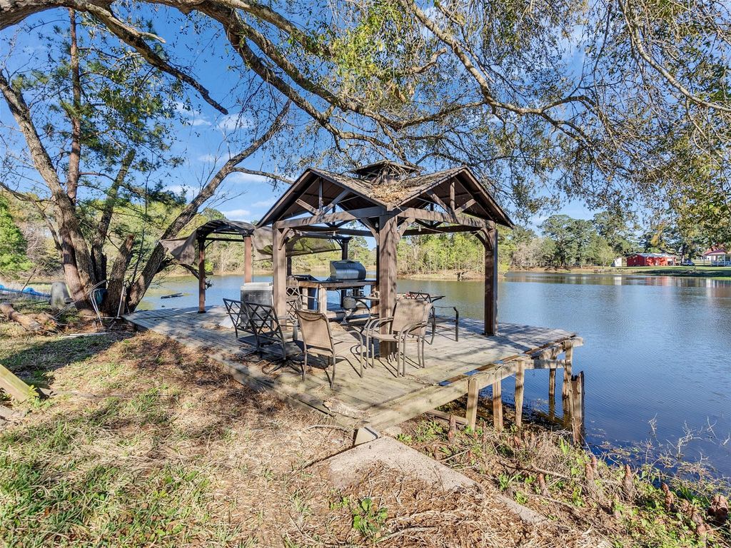 26466 Fm 362 Road, Waller, TX 77484