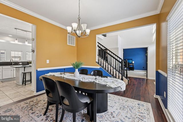 12232 PINEY LN, Remington, VA 22734