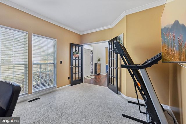 12232 PINEY LN, Remington, VA 22734