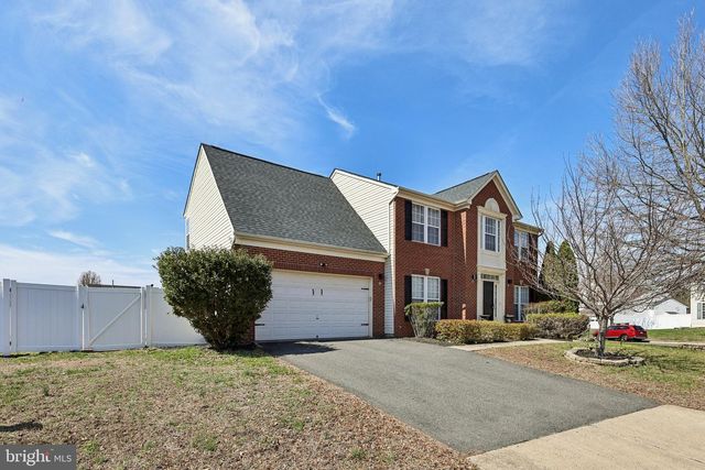 12232 PINEY LN, Remington, VA 22734