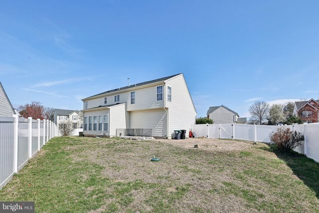 12232 PINEY LN, Remington, VA 22734