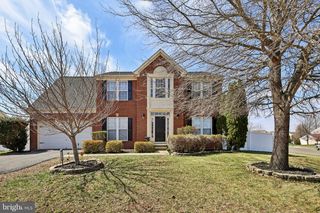 12232 PINEY LN, Remington, VA 22734